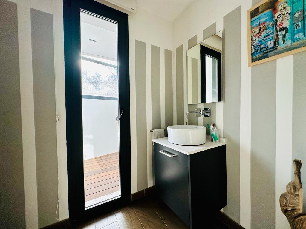 moderno-chalet-en-ciudalcampo-ref-cdc175760