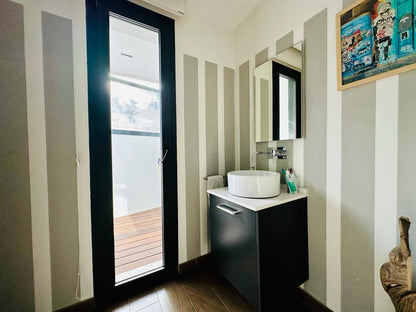 moderno-chalet-en-ciudalcampo-ref-cdc175760