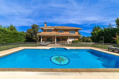 moderno-chalet-en-ciudalcampo-ref-cdc19082