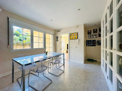 moderno-chalet-en-ciudalcampo-ref-cdc185514