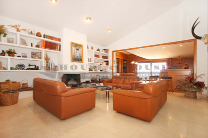 moderno-chalet-en-santo-domingo-ref-st15716