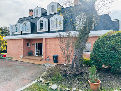 moderno-chalet-en-ciudalcampo-ref-cdc186517