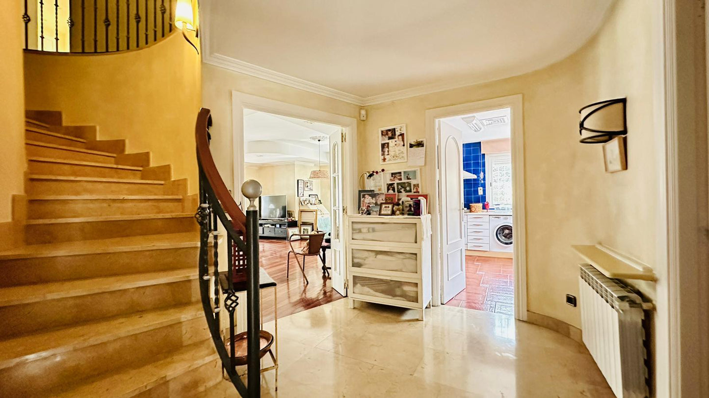 moderno-chalet-en-ciudalcampo-ref-cdc186545