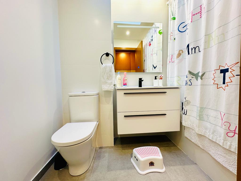 moderno-chalet-en-ciudalcampo-ref-cdc185818