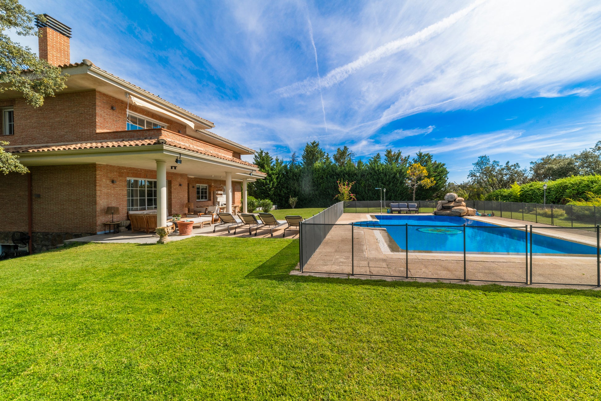 moderno-chalet-en-ciudalcampo-ref-cdc190876