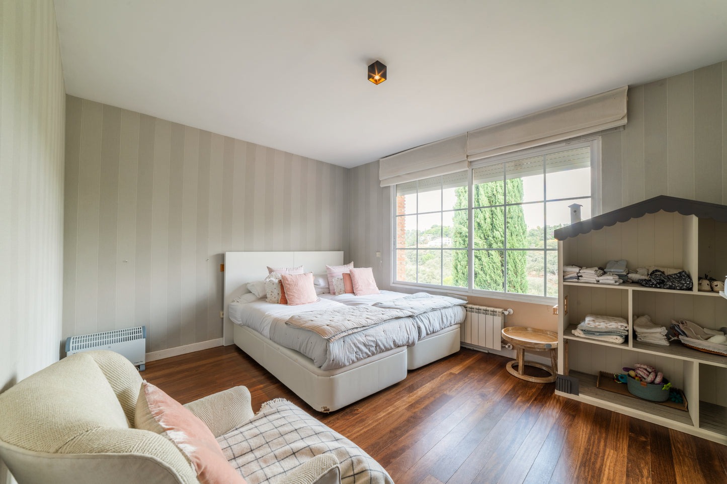 moderno-chalet-en-ciudalcampo-ref-cdc190842