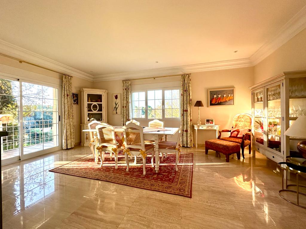 moderno-chalet-en-ciudalcampo-ref-cdc185511