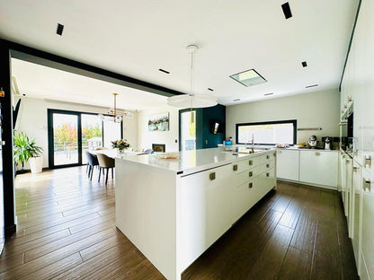 moderno-chalet-en-ciudalcampo-ref-cdc175768