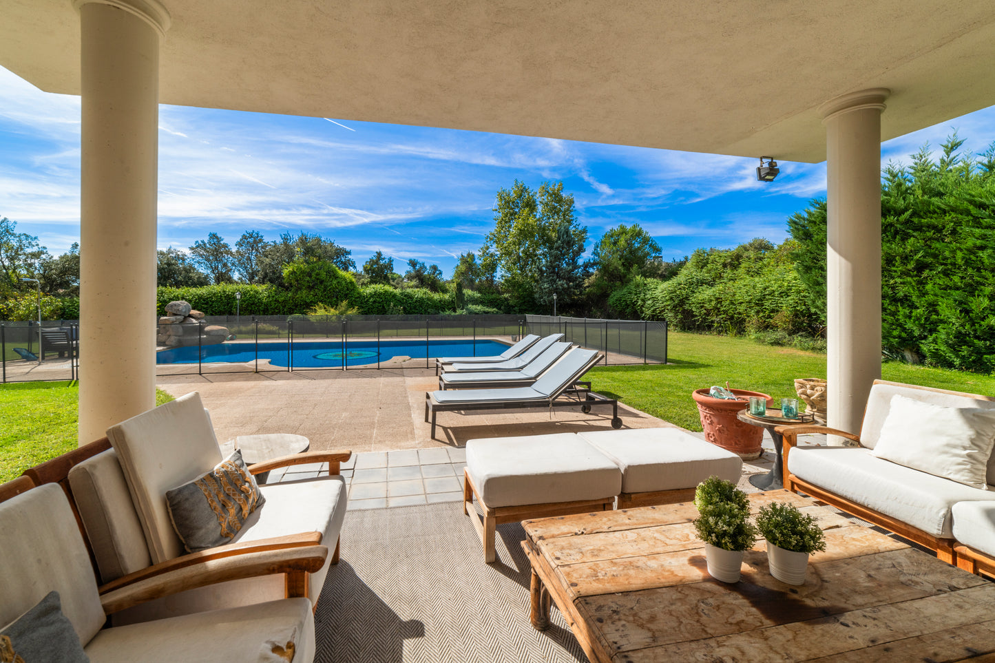 moderno-chalet-en-ciudalcampo-ref-cdc19083