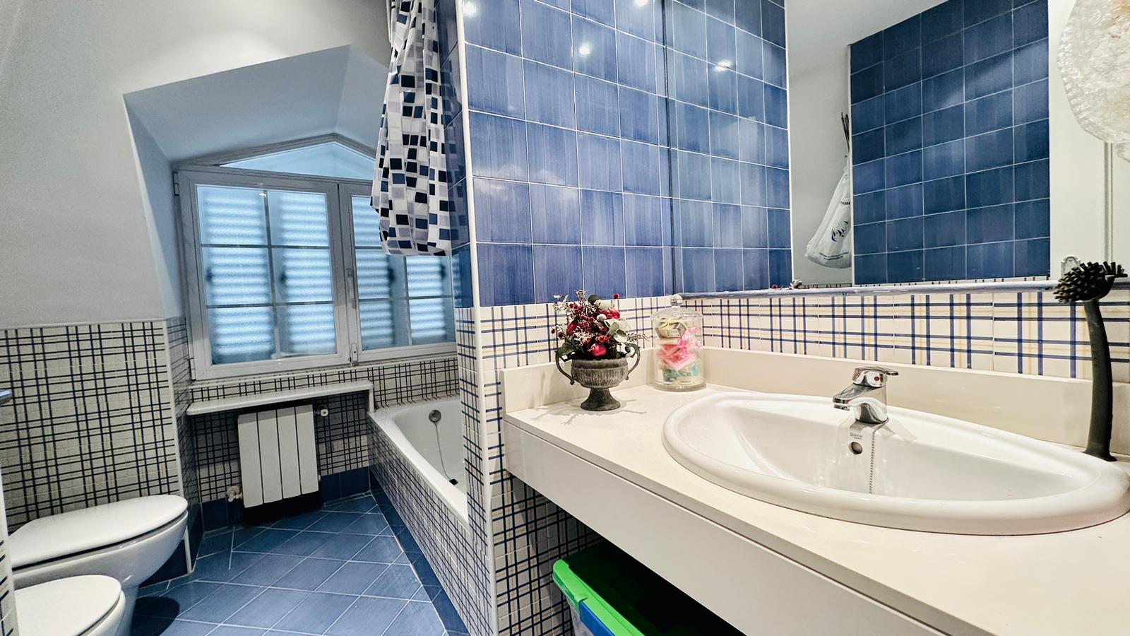 moderno-chalet-en-ciudalcampo-ref-cdc186550