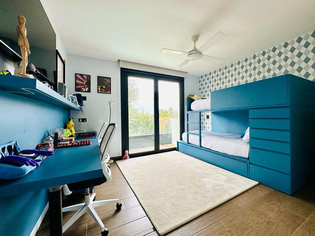 moderno-chalet-en-ciudalcampo-ref-cdc175785