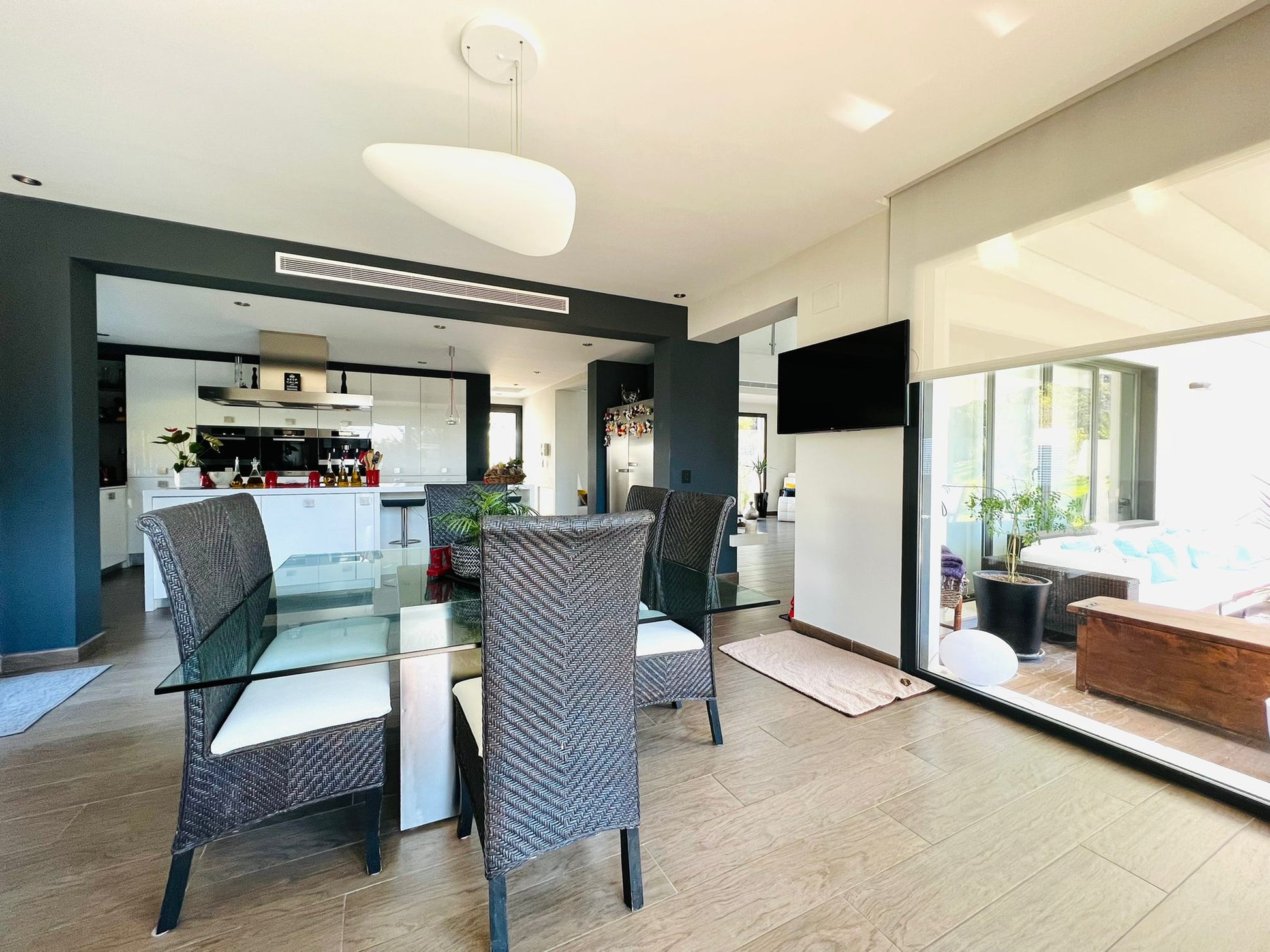 moderno-chalet-en-ciudalcampo-ref-cdc175711