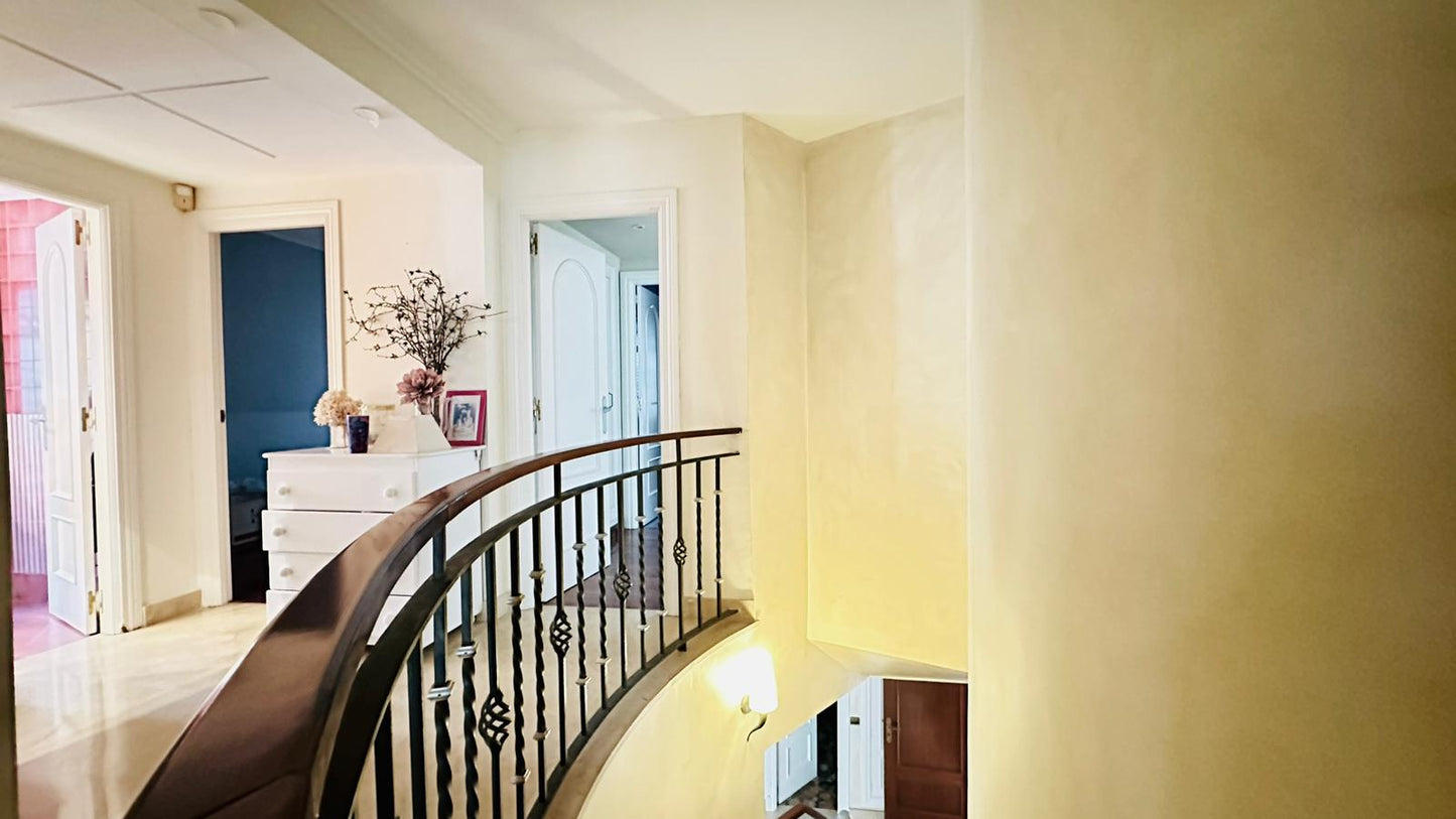 moderno-chalet-en-ciudalcampo-ref-cdc186547