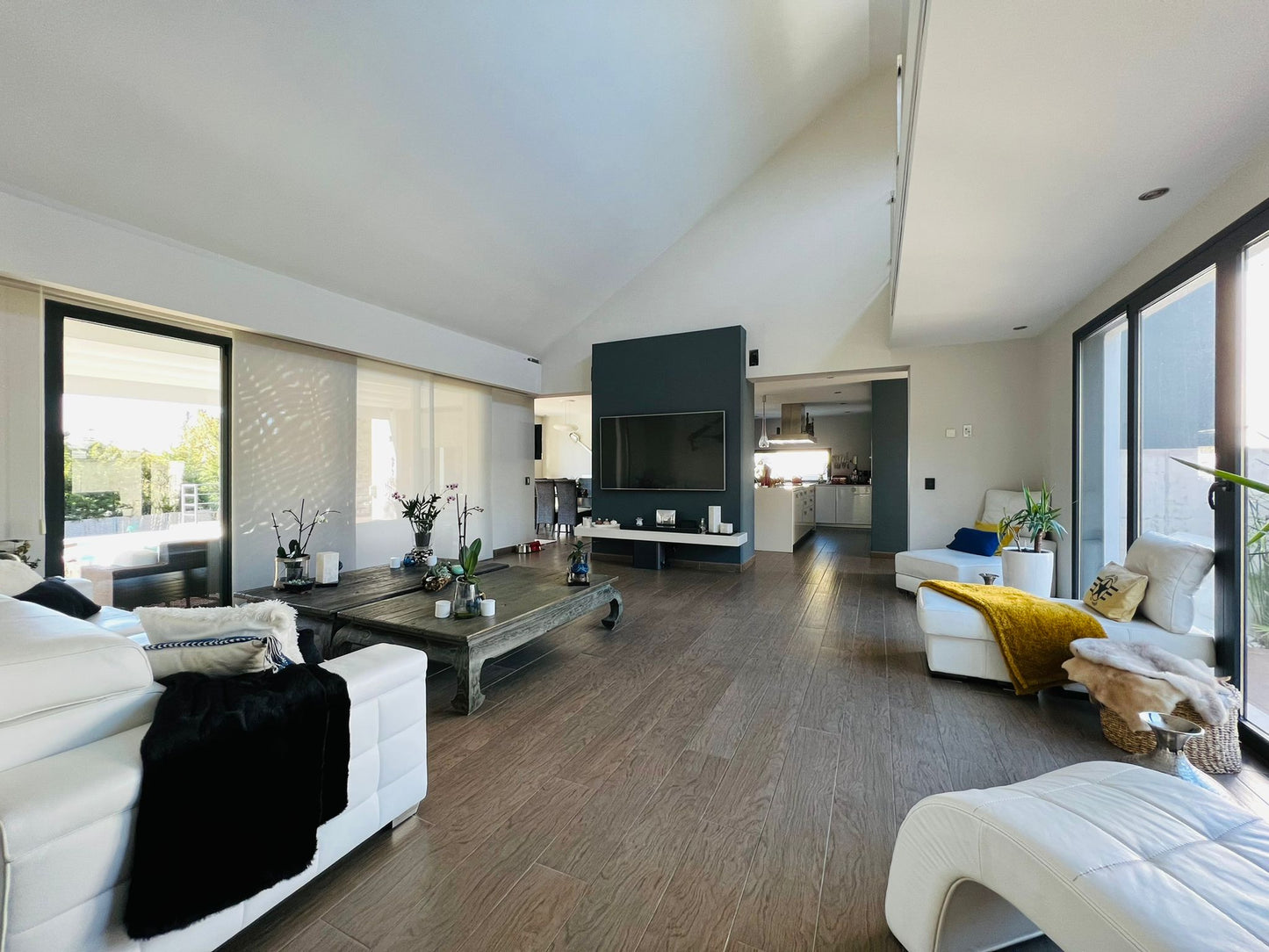 moderno-chalet-en-ciudalcampo-ref-cdc17576