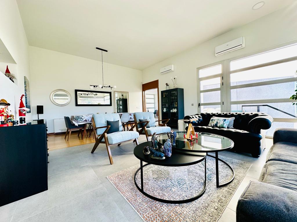 moderno-chalet-en-ciudalcampo-ref-cdc18586