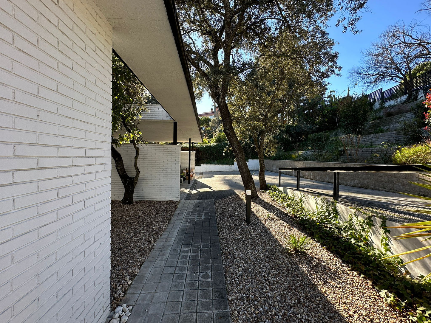 moderno-chalet-en-ciudalcampo-ref-cdc185842