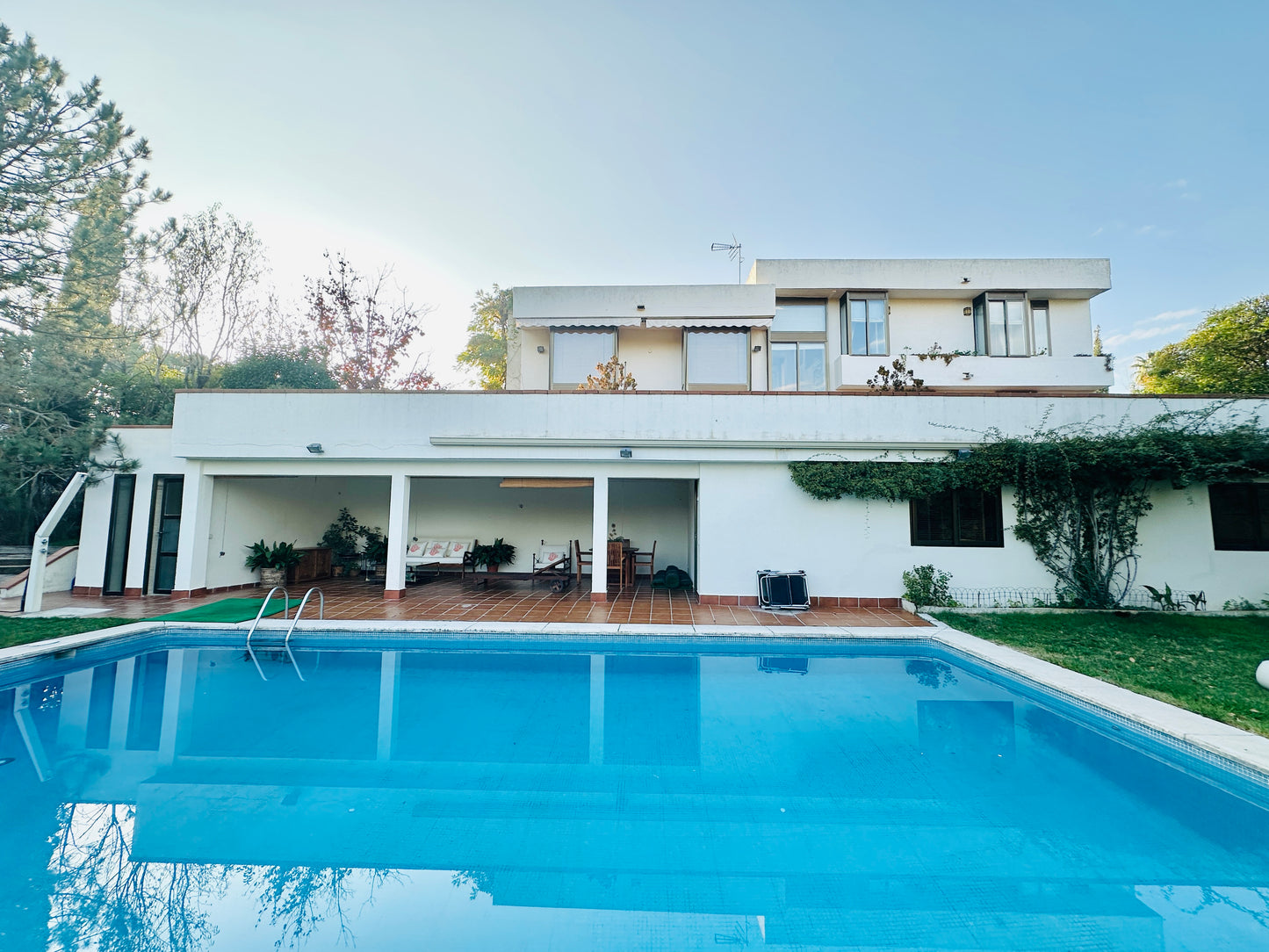 moderno-chalet-en-santo-domingo-ref-st19162