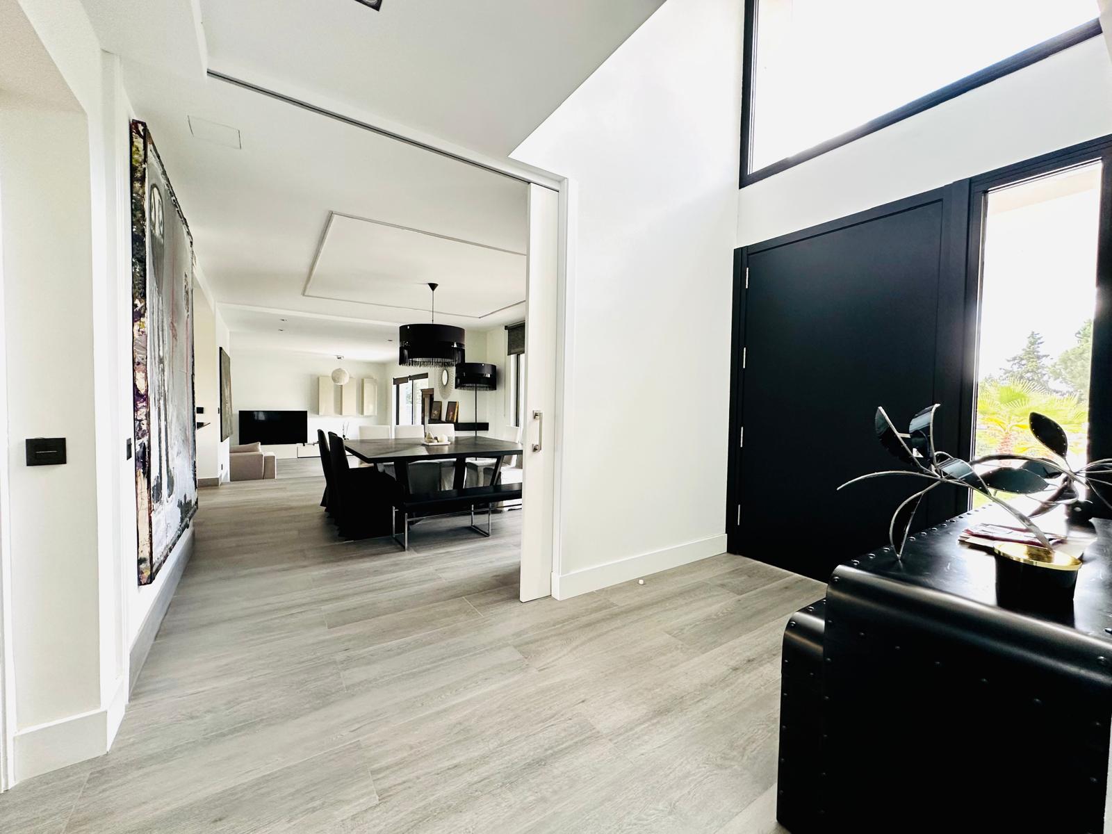 moderno-chalet-en-ciudalcampo-ref-cdc18855