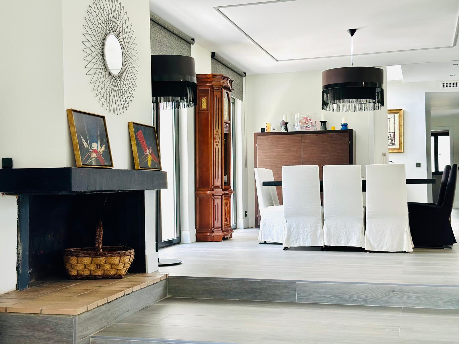 moderno-chalet-en-ciudalcampo-ref-cdc188511