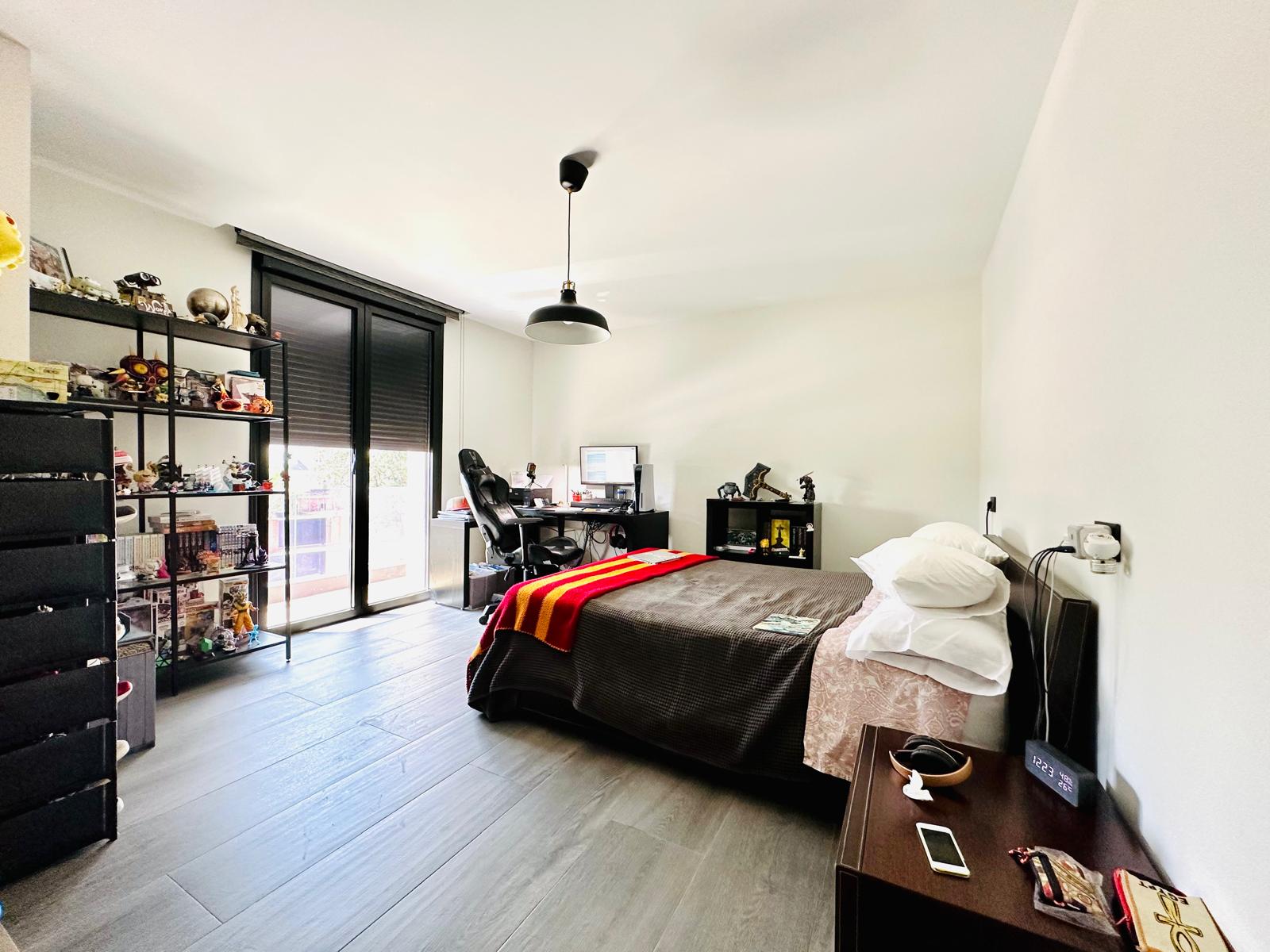 moderno-chalet-en-ciudalcampo-ref-cdc188541