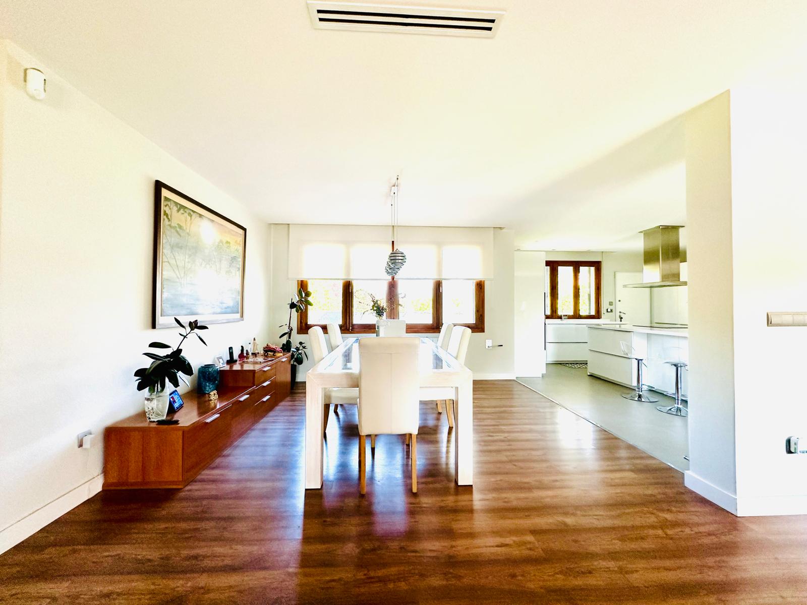 moderno-chalet-en-santo-domingo-ref-st188611