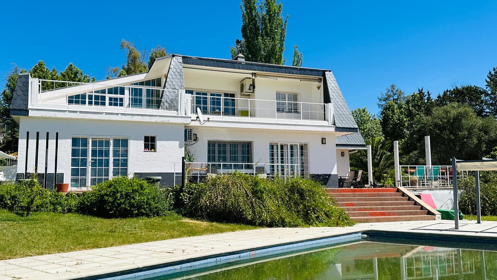 moderno-chalet-en-fuente-del-fresno-ref-ff188136