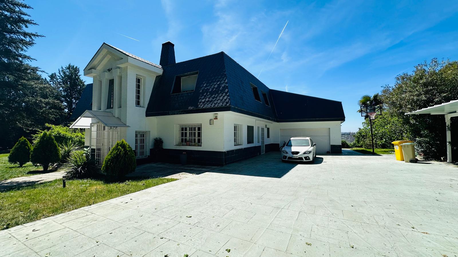 moderno-chalet-en-fuente-del-fresno-ref-ff188131