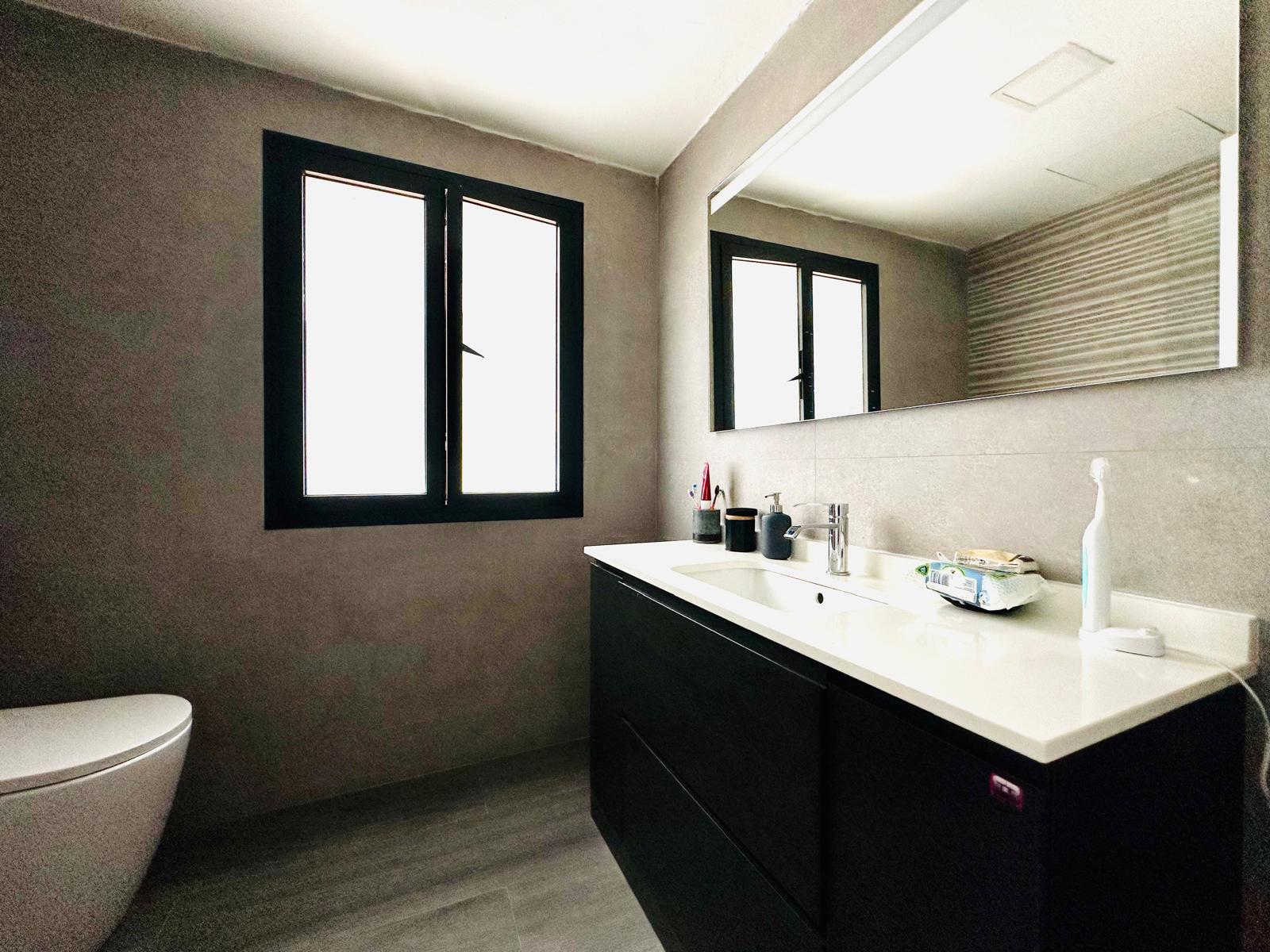 moderno-chalet-en-ciudalcampo-ref-cdc188523