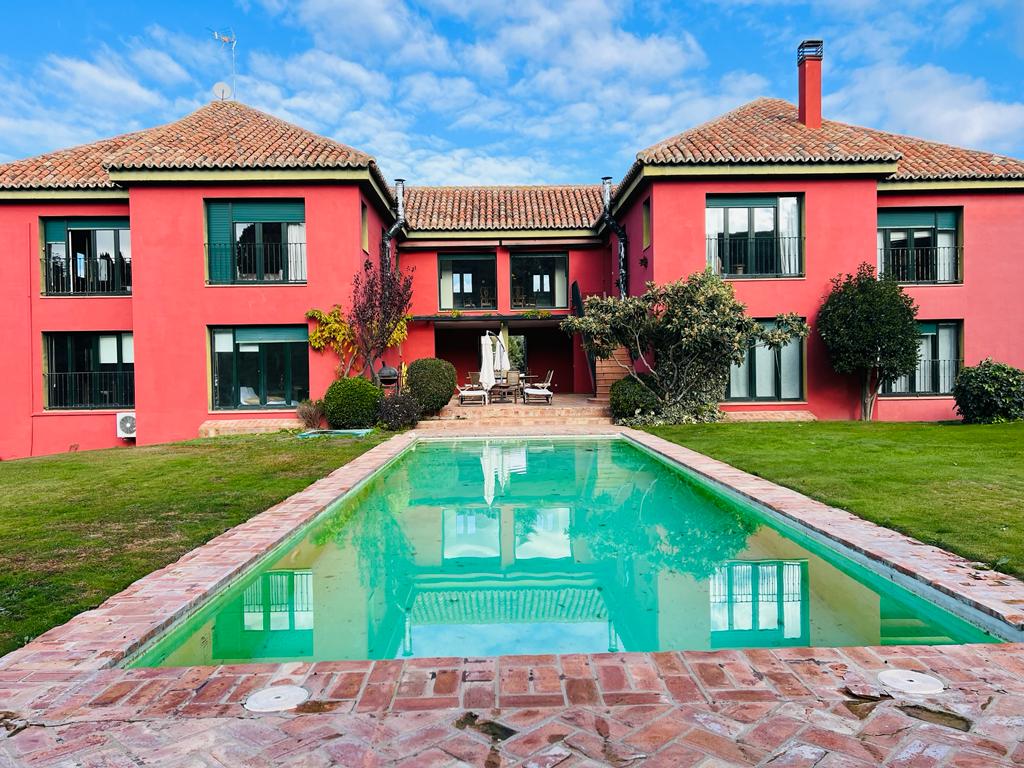 moderno-chalet-en-ciudalcampo-ref-cdc180470