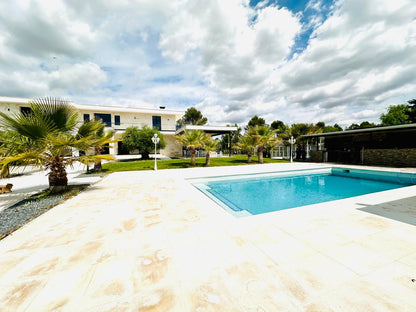 moderno-chalet-en-ciudalcampo-ref-cdc188546