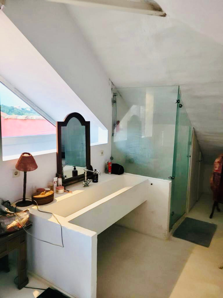 moderno-chalet-en-ciudalcampo-ref-cdc180424