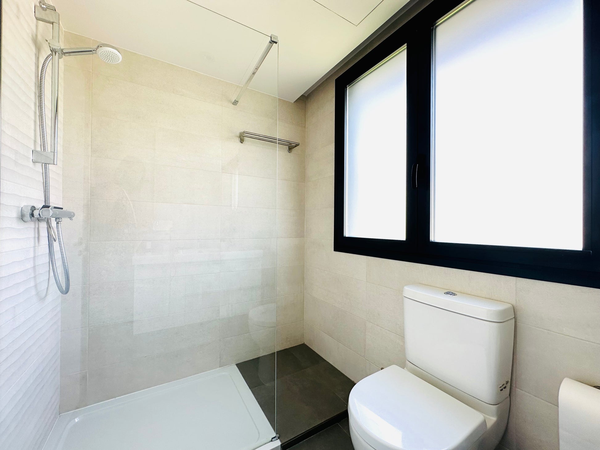 moderno-chalet-en-fuente-del-fresno-ref-aff190231
