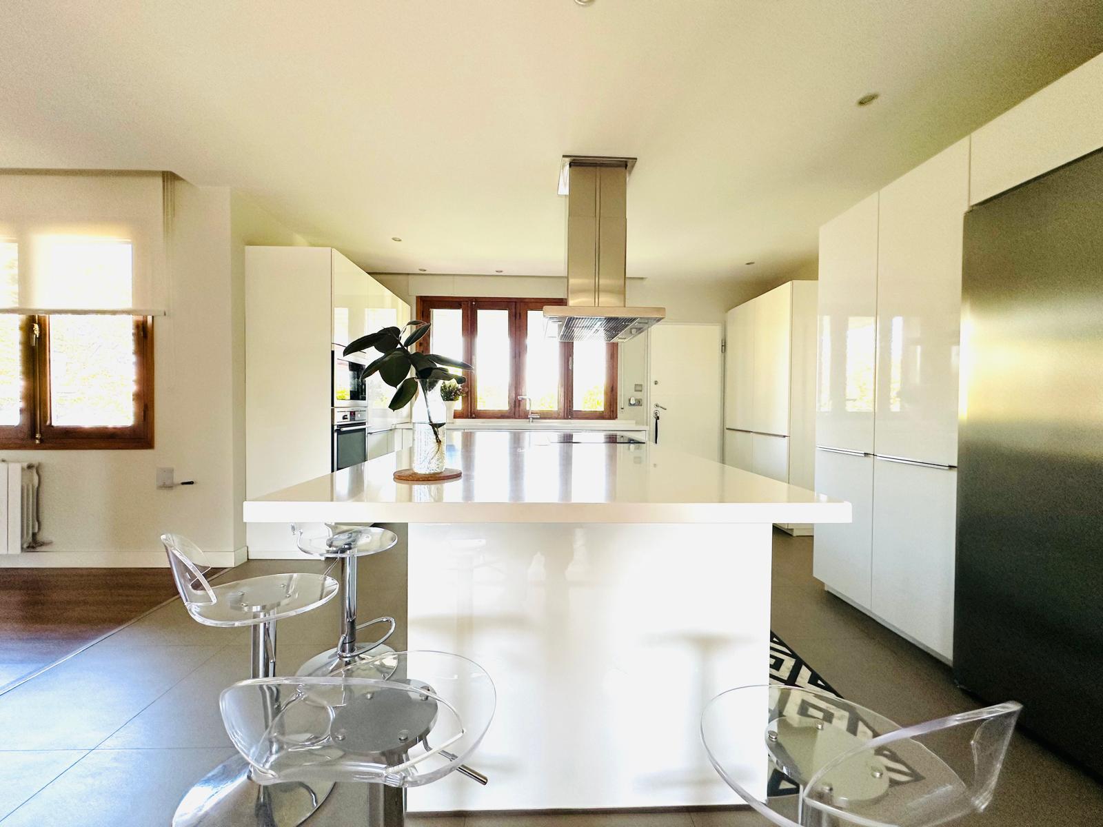 moderno-chalet-en-santo-domingo-ref-st188618