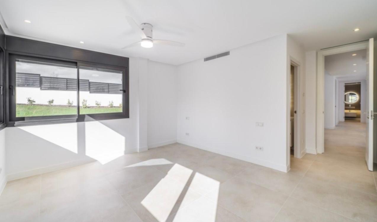 moderno-chalet-en-ciudalcampo-ref-cdc189820