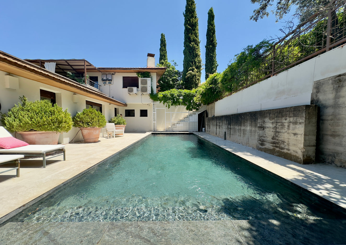 moderno-chalet-en-ciudalcampo-ref-cdc188954