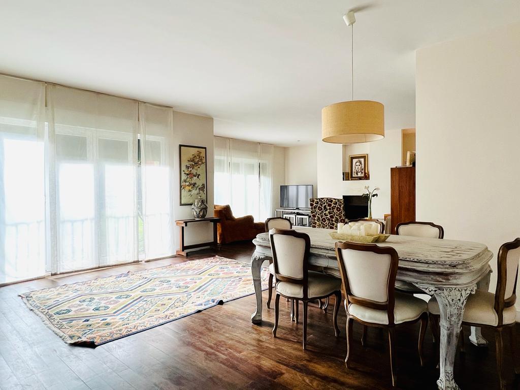 moderno-chalet-en-ciudalcampo-ref-cdc180437