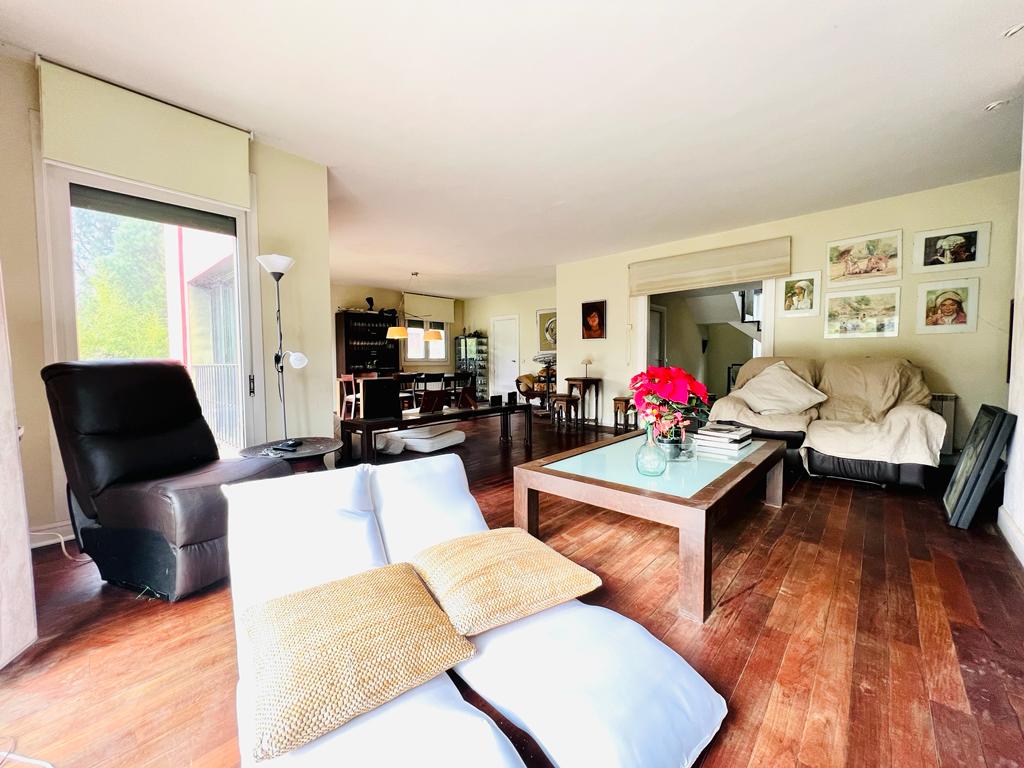 moderno-chalet-en-ciudalcampo-ref-cdc180462