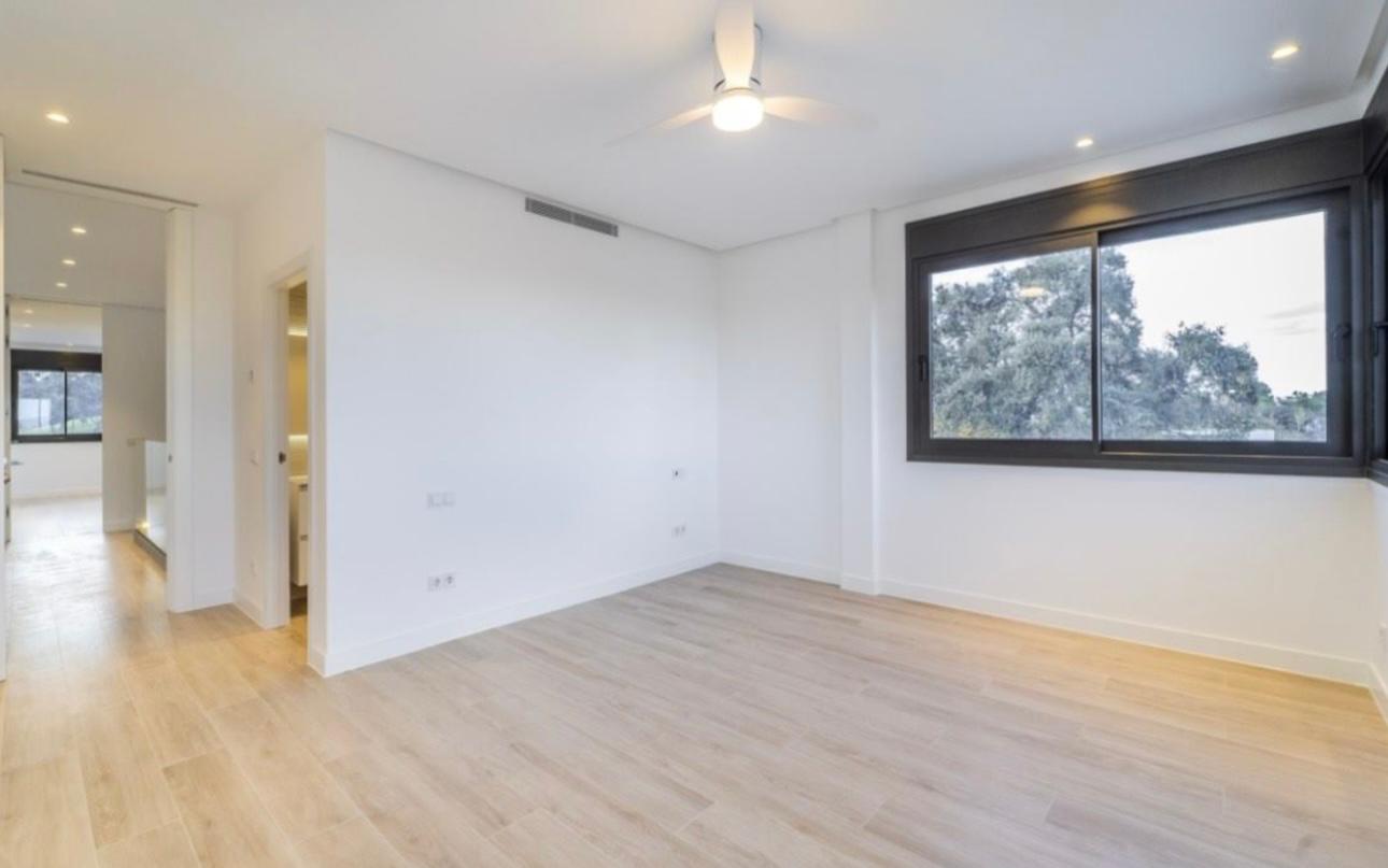 moderno-chalet-en-ciudalcampo-ref-cdc189822
