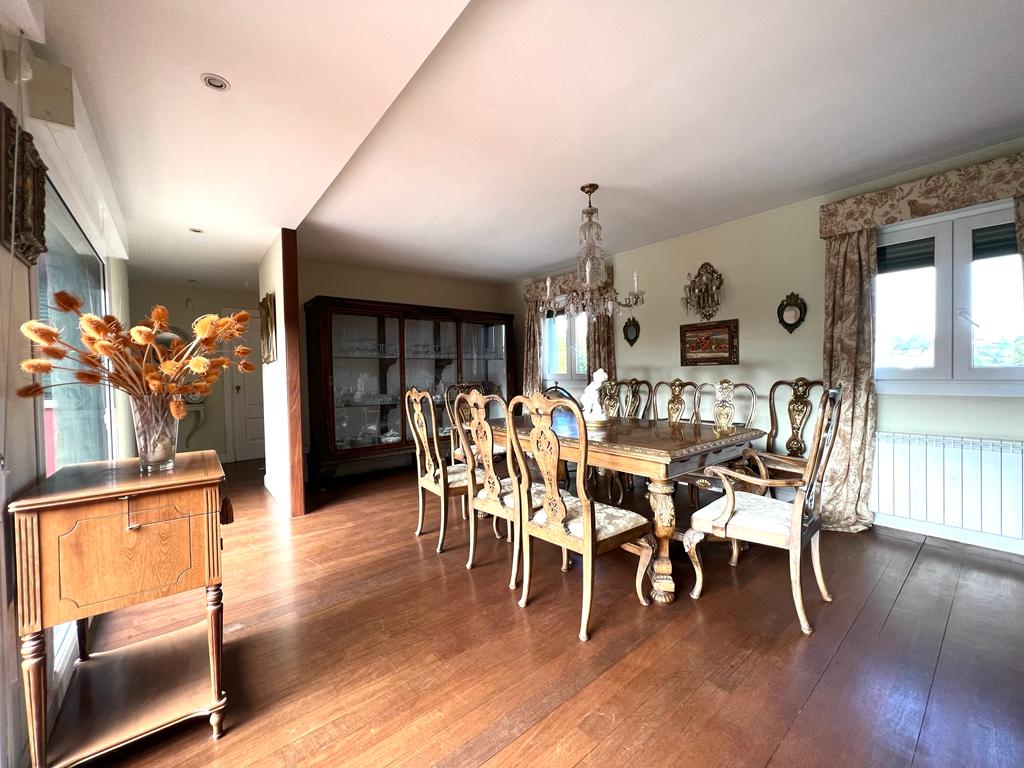 moderno-chalet-en-ciudalcampo-ref-cdc180452
