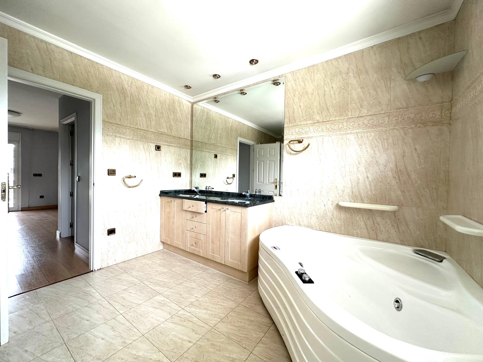 moderno-chalet-en-valdelagua-ref-val189321