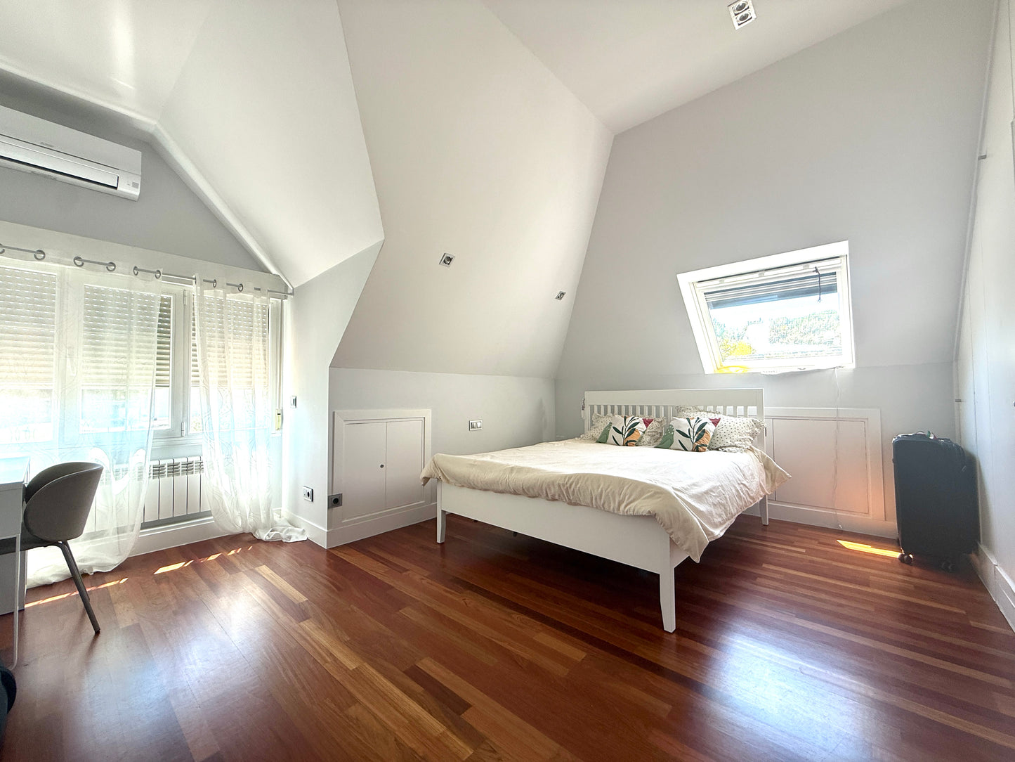 Moderno Chalet en Ciudalcampo (Ref. ACD1703)
