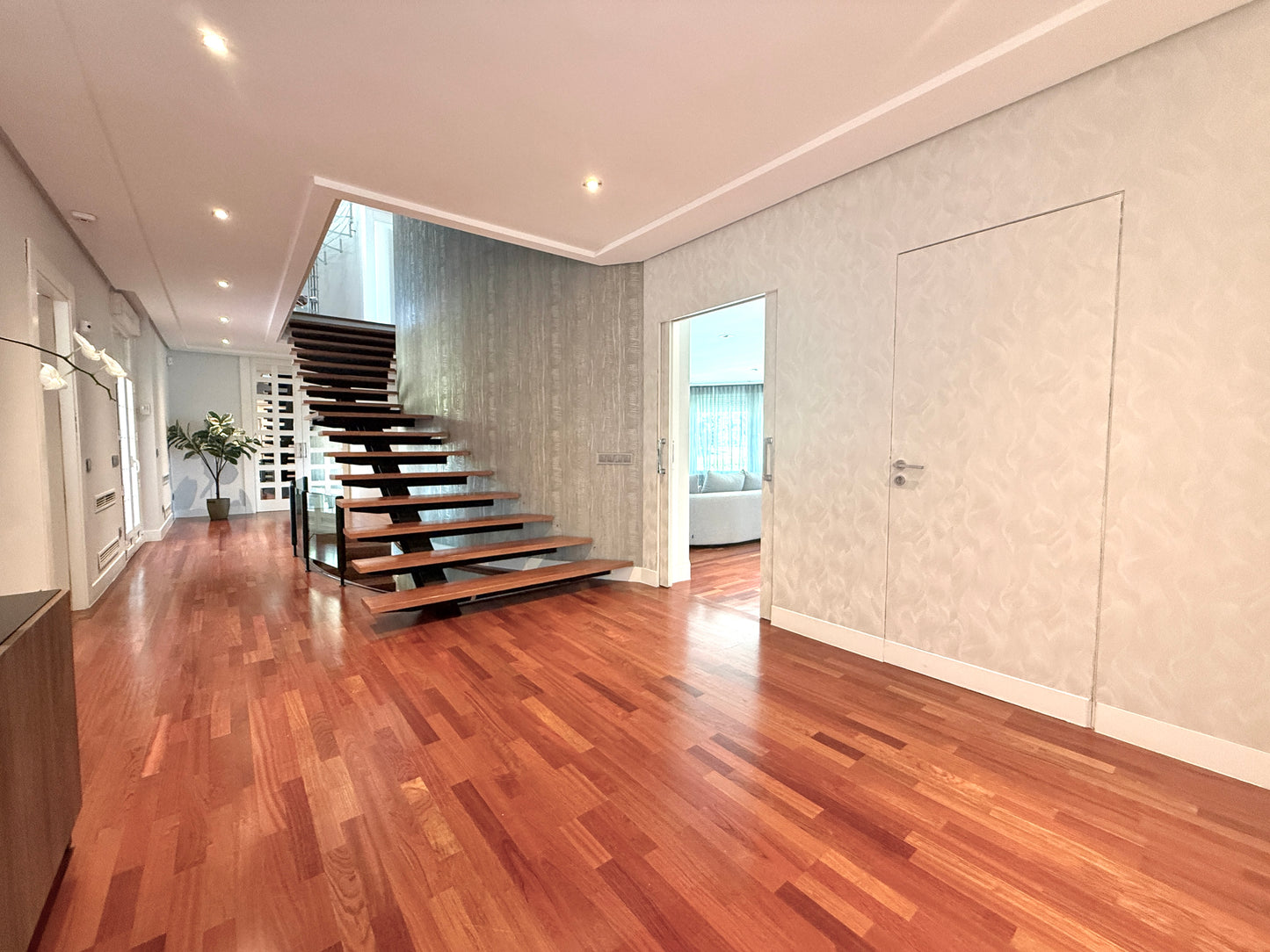 Moderno Chalet en Ciudalcampo (Ref. ACD1703)