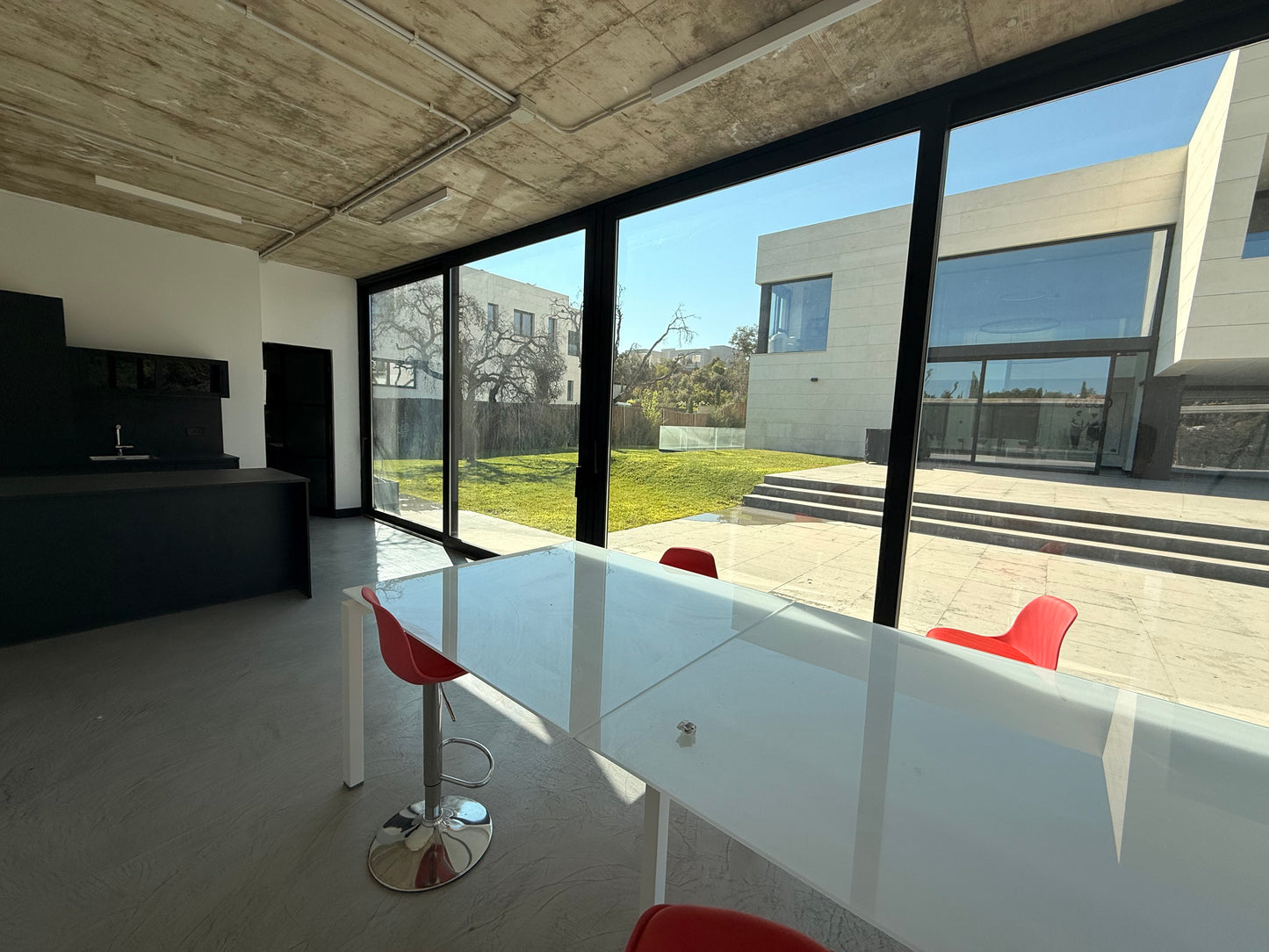 Moderno Chalet en Ciudalcampo (Ref. ACD1704)