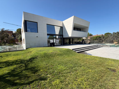 Moderno Chalet en Ciudalcampo (Ref. ACD1704)