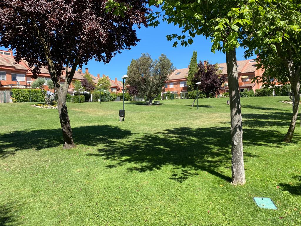 Casa o chalet independiente en venta en Ciudalcampo(Ref. CDC1627)