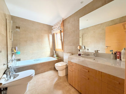 Casa o chalet independiente en venta en Ciudalcampo(Ref.CDC1994)