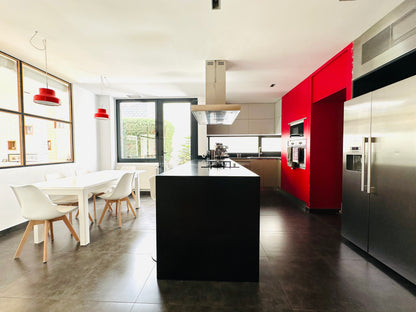 Moderno Chalet en La Moraleja (Ref. AM1688)