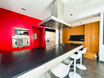 Moderno Chalet en La Moraleja (Ref. AM1688)