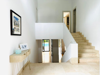 Moderno Chalet en La Moraleja (Ref. AM1688)