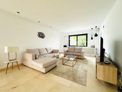 Moderno Chalet en La Moraleja (Ref. AM1688)